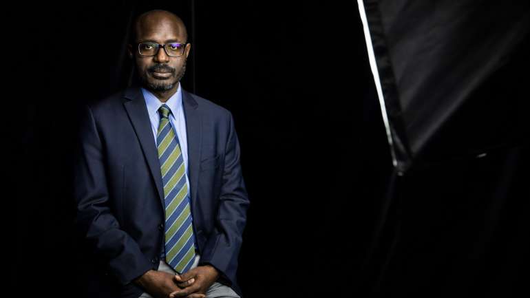 “Antes via-se a cabeça do polvo, mas não se viam os tentáculos. Agora foram revelados todos os tentáculos deste polvo de negociatas”, disse Rafael Marques