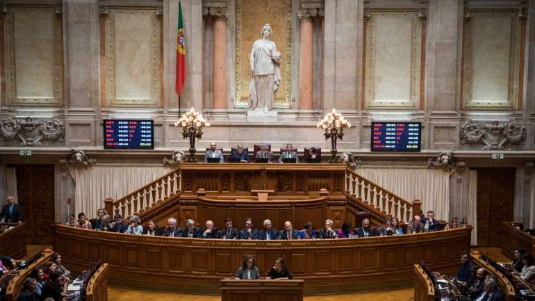 A votação final global do Orçamento do Estado está marcada para 6 de fevereiro