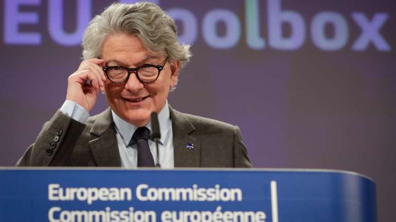 "Não estamos a apontar o dedo a ninguém como sendo de alto risco, mas é evidente que temos de aplicar medidas", refutou o comissário europeu para o Mercado Interno, Thierry Breton