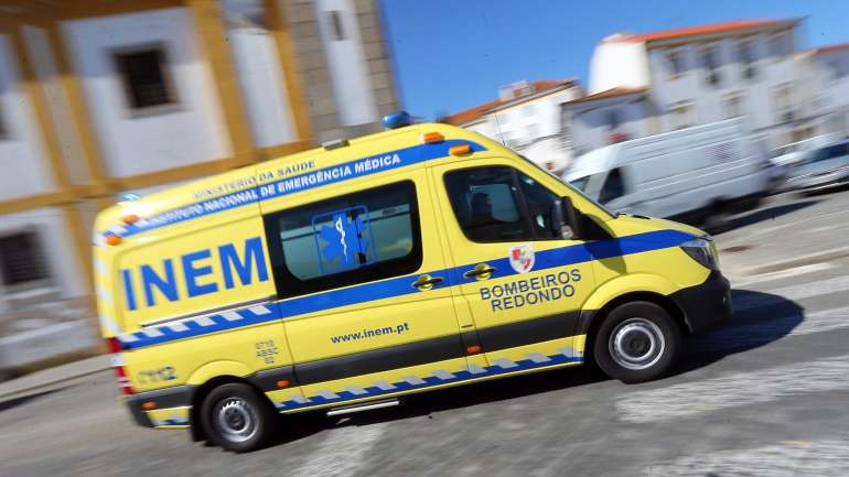 A menina sofria de vários problemas de saúde desde que nascera, devido ao parto