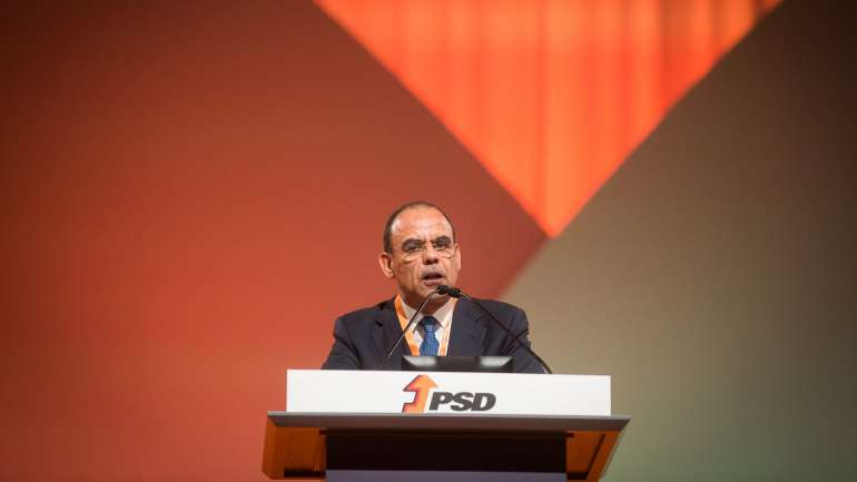 Nuno Morais Sarmento faz parte da direção de Rui Rio e diz que líder está a avaliar "quadro-base" das propostas de PCP e BE.