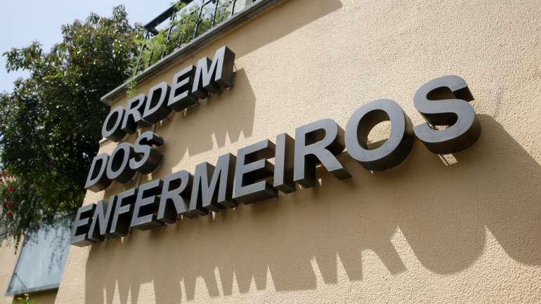 “Na origem destas violações grosseiras está o facto de em nenhum estabelecimento prisional existirem profissionais de Saúde em permanência", sublinha o comunicado