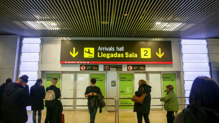 Durante o tempo em que o espaço aéreo do aeroporto esteve encerrado, foram desviados 26 voos para outros aeroportos