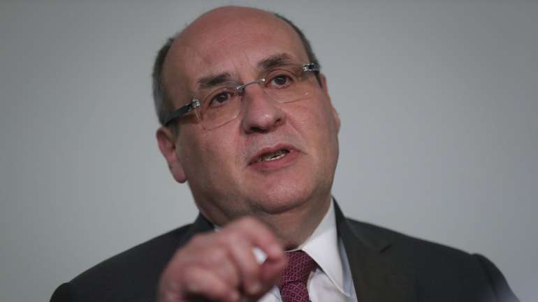 António Vitorino, ex-ministro da Defesa de António Guterres, foi envolvido num caso de corrupção e branqueamento de capitais em investigação em Espanha