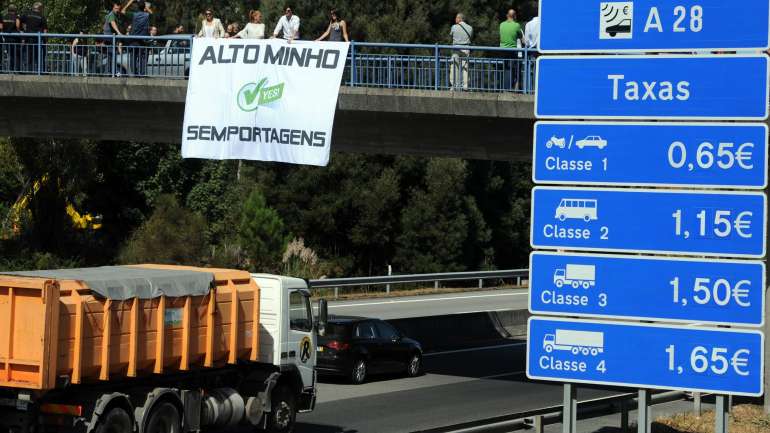 O Bloco de Esquerda considera que as portagens têm um "impacto significativo para as relações económicas, comerciais e turísticas do Alto Minho com a Galiza"