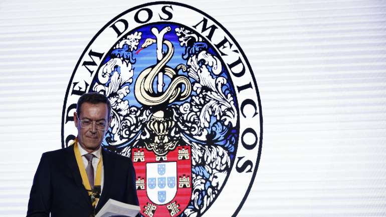 O bastonário da Ordem dos Médicos, Miguel Guimarães, quer apresentar ao Presidente Marcelo Rebelo de Sousa um manifesto contra a despenalização da eutanásia