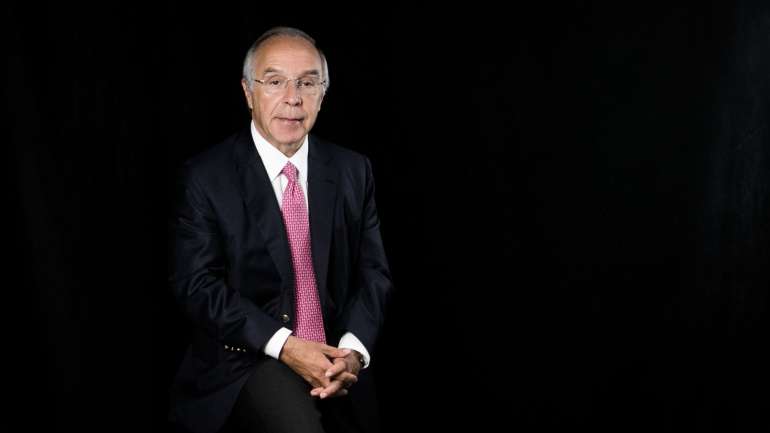 O comentador da SIC, Luís Marques Mendes, comentou também as sondagens