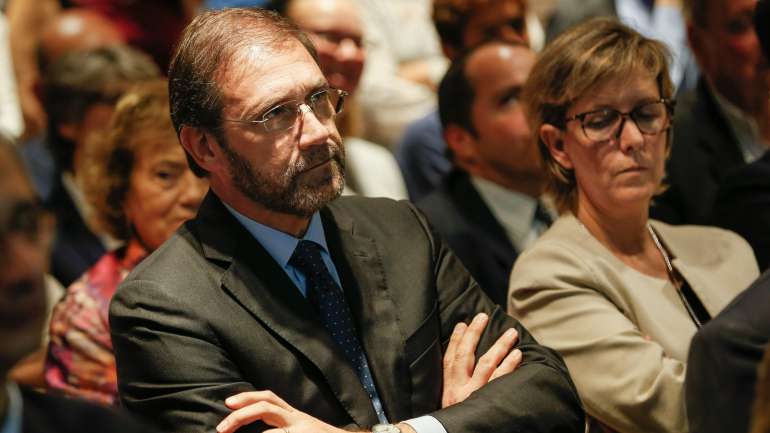 Passos Coelho, na apresentação do livro de Assunção Cristas, que decorreu na mesma sala da apresentação do livro de Carlos Moedas