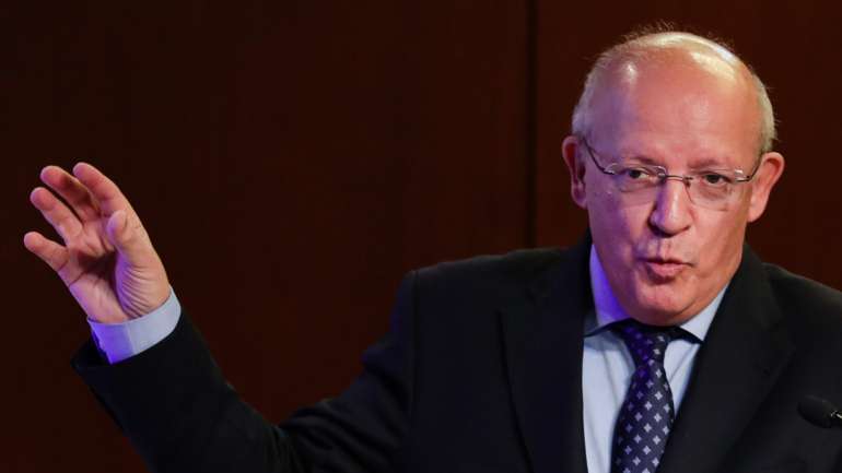 "Portugal não tem nenhum outro interesse na Venezuela que não seja a segurança e o bem-estar da comunidade portuguesa", disse o ministro dos Negócios Estrangeiros