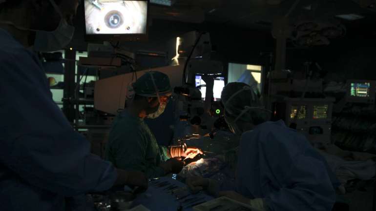 A articulação entre transplantação de adultos e pediátrica é feita pela coordenadora do centro nacional de referência de transplantação hepática do CHUC