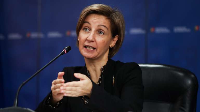 "Estamos preparados para que um cenário semelhante àquele que está a acontecer em Itália possa acontecer também no nosso país", disse Marta Temido esta quinta-feira