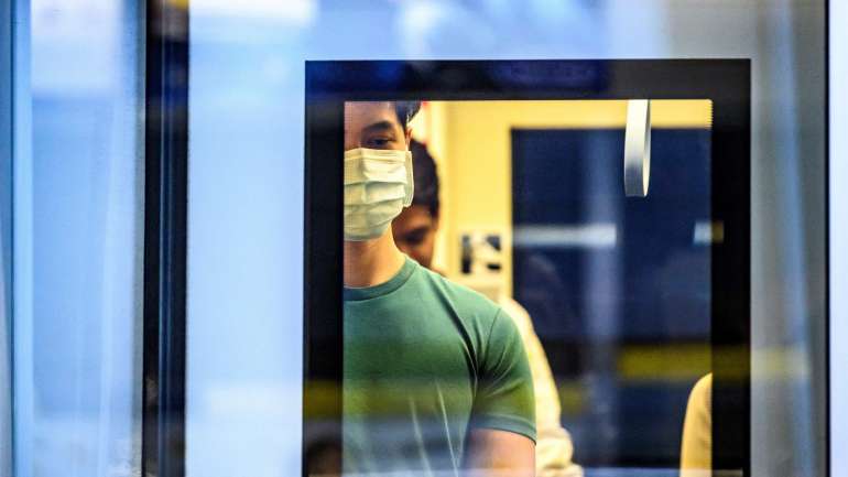 Há um quinto caso confirmado em Portugal. Paciente foi encaminhado para o Hospital de São João, no Porto