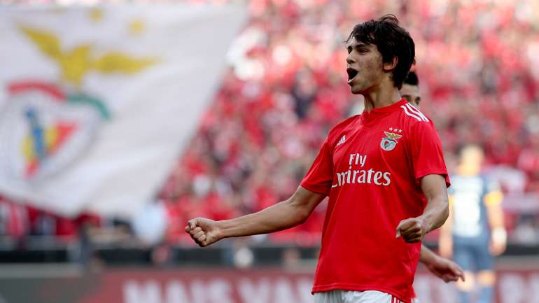A transferência do jogador João Félix para o Atlético Madrid "gerou uma mais-valia de 108,2 milhões de euros", segundo o relatório divulgado