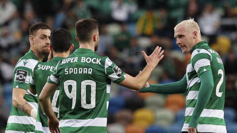 O Sporting, quarto classificado, recebe este domingo, às 17h30, o lanterna-vermelha Desportivo das Aves