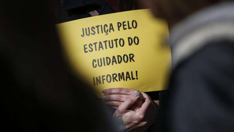 Subsídio será pago às pessoas em situação de pobreza