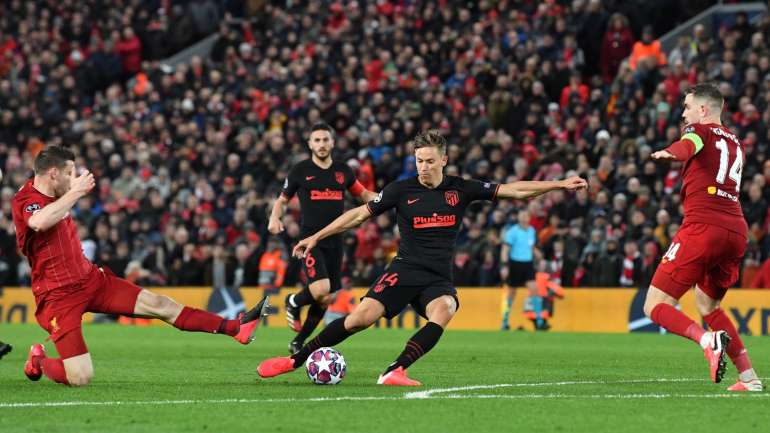Marcos Llorente marcou dois golos de fora da área na primeira parte do prolongamento, o primeiro após passe de João Félix