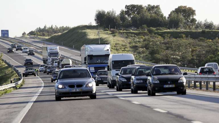 Com um preço base de 2,5 milhões de euros, o anúncio prevê um prazo de execução de 660 dias para o estudo prévio