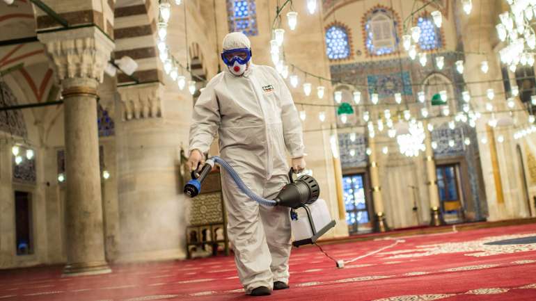 Foi na cidade de Qom que foram confirmados os primeiros dois casos de infeção pelo nono coronavírus em solo iraniano