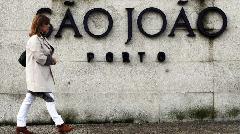 "O que deve fazer para manter o vírus fora de casa?" O Hospital de S. João dá-lhe algumas dicas