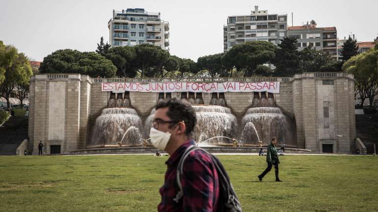 Há agora 1.020 casos confirmados de infeção por coronavírus em Portugal