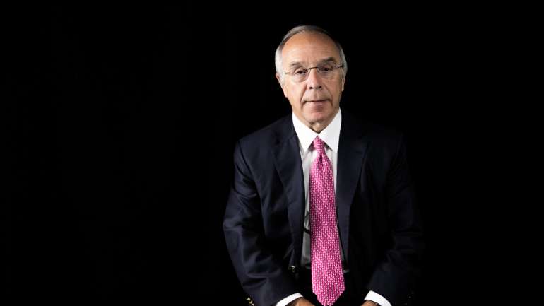 "A crise não vai ser de três meses", na economia "será muito mais longa", diz o comentador