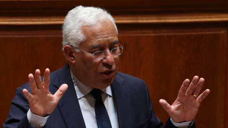 António Costa voltou a dar um conselho: "Lavem as mãos, tentem não tocar com a mão na cara".