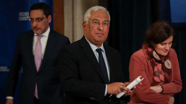 As ordens salientaram o caso de Espanha, onde mais de 5.400 profissionais de saúde ficaram infetados com Covid-19 por falta de equipamentos de proteção