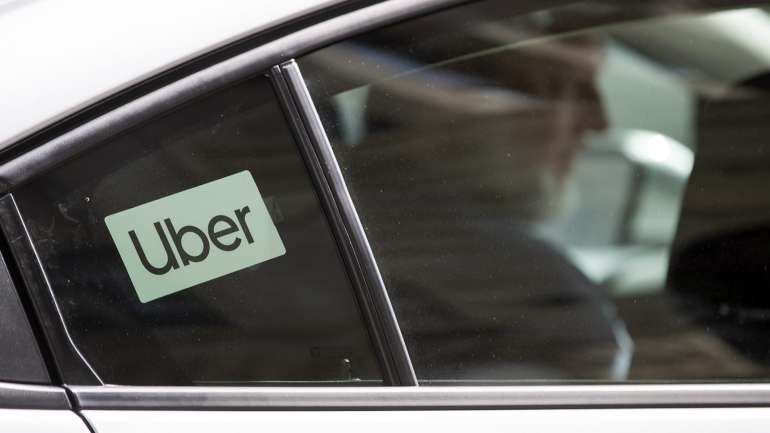 A "Uber Drop-Off" vai permitir que motoristas e operadores TVDE Uber possam "ajudar grandes retalhistas e pequenos comerciantes a entregar os seus produtos nas casas dos portugueses"