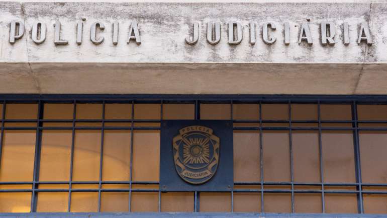 “Estamos a investigar para tentar perceber o que se passou nas duas situações”, referiu a PJ