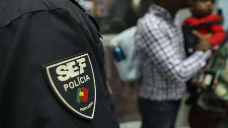 Os três inspetores do SEF que tinham o cidadão ucraniano à sua guarda são os principais suspeitos do crime