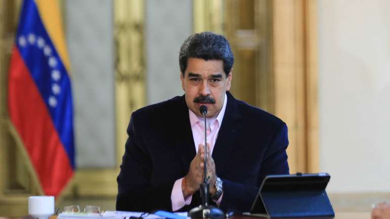 Segundo Nicolás Maduro, o barco da Marinha venezuelana foi abalroado "de maneira brutal"