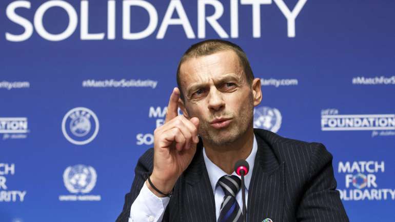 Aleksander Ceferin, presidente da UEFA, voltou a reunir com representantes das 55 federações membros do órgão por videoconferência