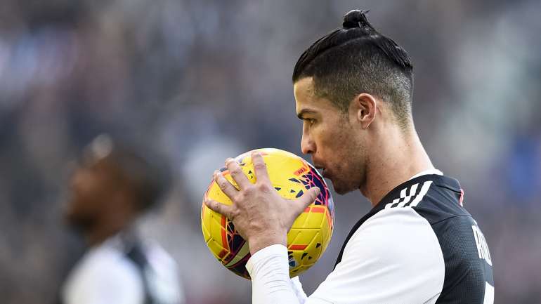 Ronaldo chegou no verão de 2018 a Turim para representar a Juventus e, entre clube, patrocínios e a sua marca, recebeu 102 milhões de euros