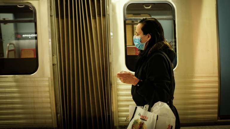 A OMS acaba de reafirmar que a utilização de máscara "não trava a pandemia"