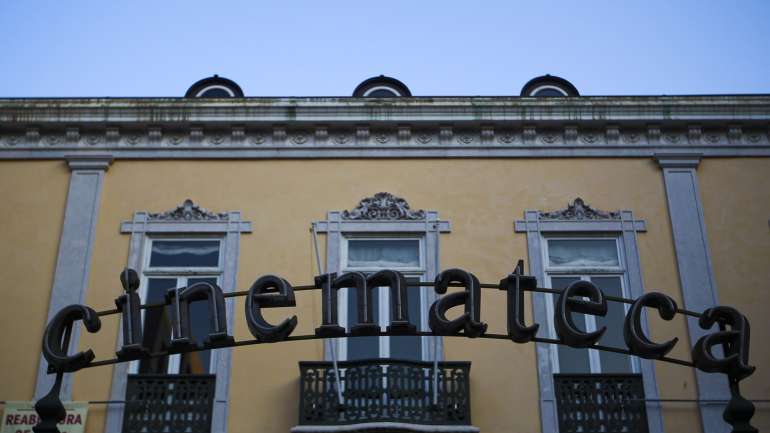 Esta "nova frente de contacto" com os espectadores é uma resposta da Cinemateca ao encerramento de todas as salas de cinema