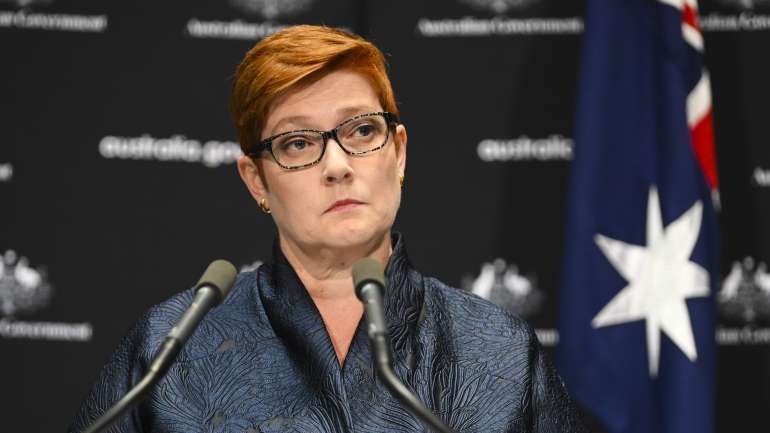 Marise Payne, ministra dos Negócios Estrangeiros da Austrália, quer um relatório independente para apurar a "transparência com que as informações foram partilhadas"