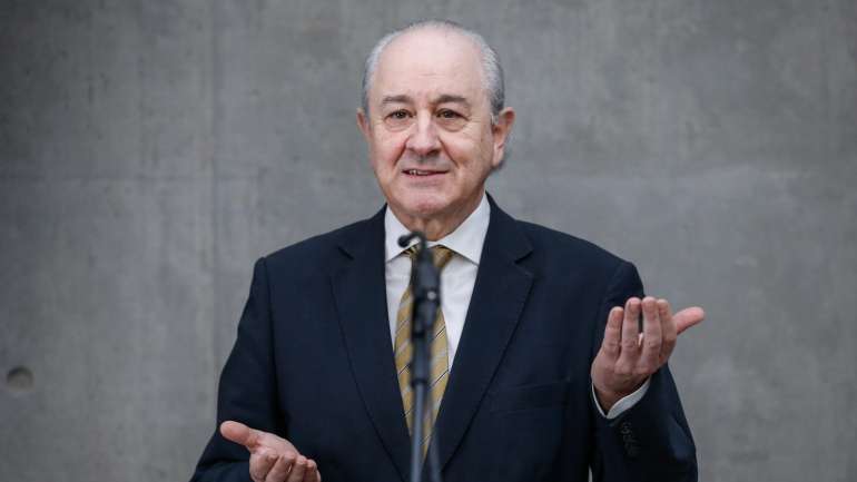 Rui Rio critica com frequência os órgãos de comunicação social tanto em intervenções públicas como através da conta pessoal no Twitter