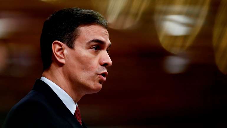 Pedro Sanchez fez o anúncio durante uma declaração ao país neste sábado