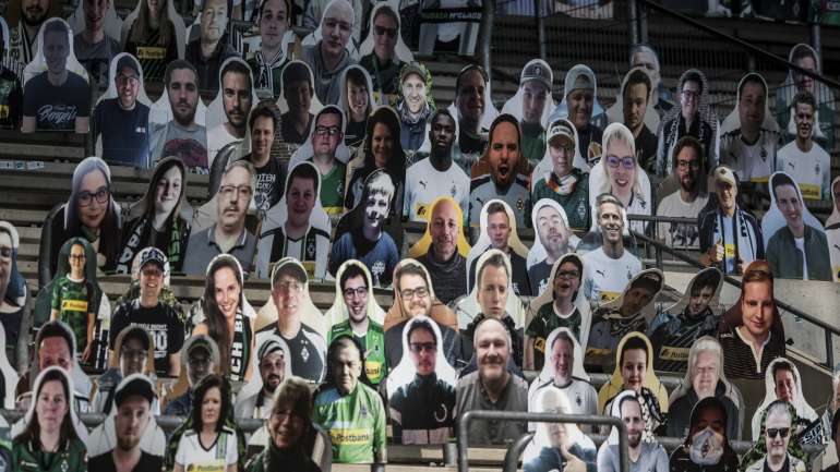 Quando a Bundesliga arrancar, o Borussia Mönchengladbach até pode jogar à porta fechada mas, em casa, terá sempre apoio dos adeptos — agora em cartão