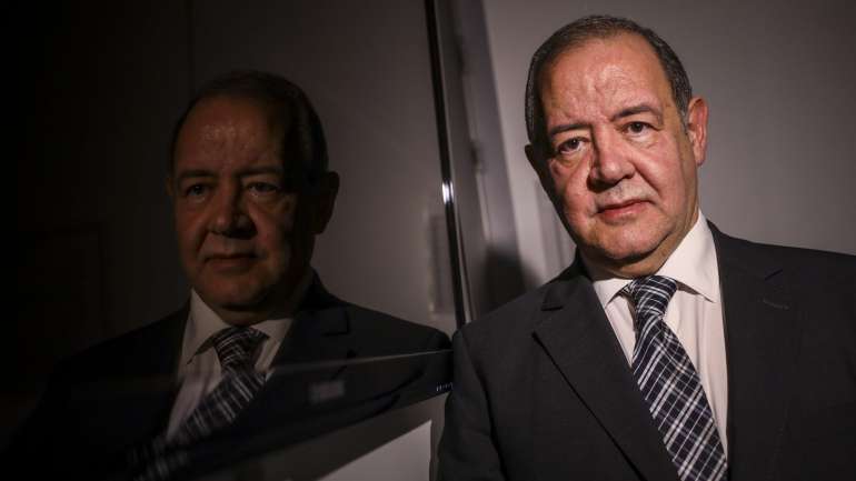 O gestor prevê que o preço do barril de petróleo “provavelmente” vai descer “até aos dez ou 15 dólares”
