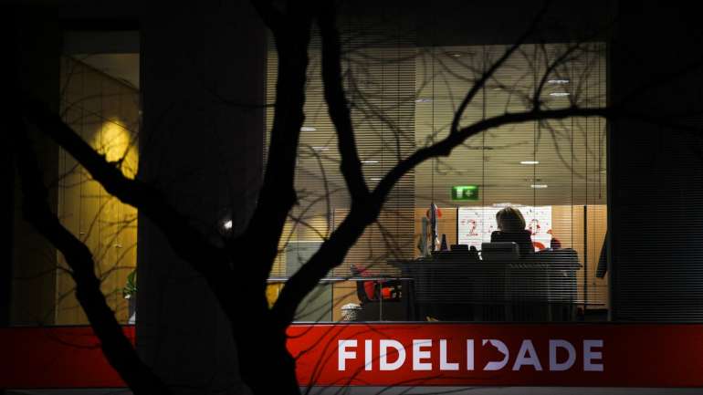Os clientes sem acidentes que tenham já atingido o nível máximo de bonificação, beneficiam também de um nível adicional de bónus com um desconto de 55% no prémio do seguro