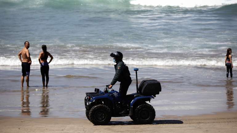 O manual com as regras de acesso às praias deveria estar pronto na primeira semana de maio
