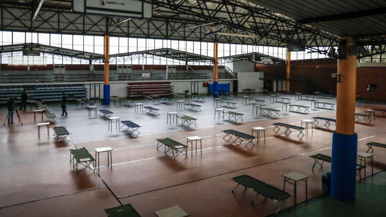 Além da reabertura gradual de espaços e serviços, a Câmara de Lisboa decidiu também manter "em condições de total operacionalidade" o Hospital de Campanha do Estádio Universitário até dezembro de 2020
