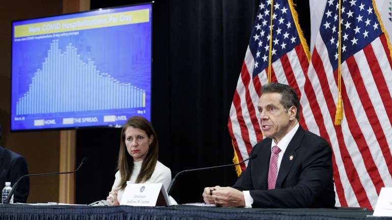 O governador do Estado de Nova Iorque, Andrew Cuomo, disse que não há evidência do que as crianças tiveram primeiro