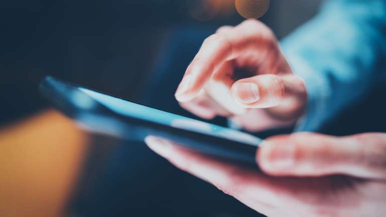 A plataforma é gratuita e funciona em formato de fórum, permitindo "a interação e diálogo entre as duas partes que se podem registar no site