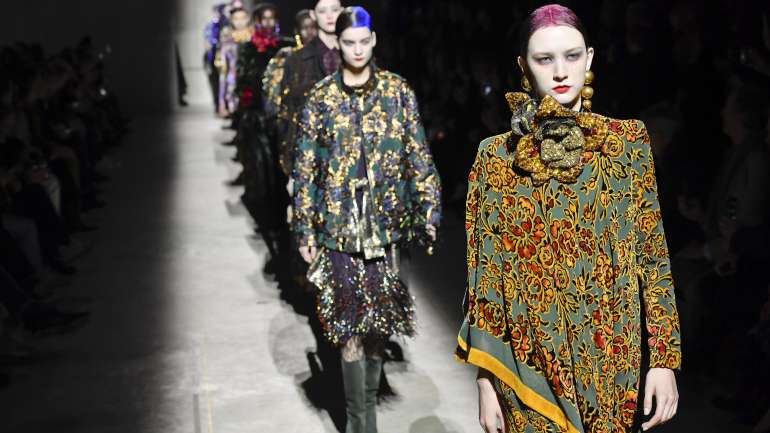 Dries van Noten é um dos designers que encabeça o grupo de signatários