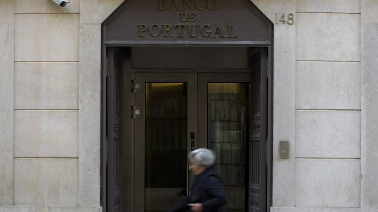 O BdP informou ainda que, no âmbito destes processos concluídos, foram aplicadas coimas que totalizaram 1.115.750 euros, dos quais 16 mil euros suspensos