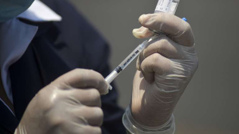 Os testes preliminares contaram com 45 voluntários, com idades compreendidas entre os 18 e os 55 anos