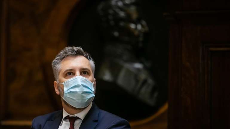 Pedro Nuno Santos fez "mea culpa" face ao estilo da audição anterior, mas não mudou a substância do que defende para a TAP
