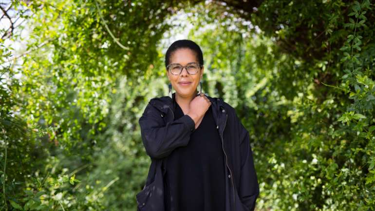 Djaimilia Pereira de Almeida venceu o Prémio Oceanos no ano passado, com "Luanda, Lisboa, Paraíso"